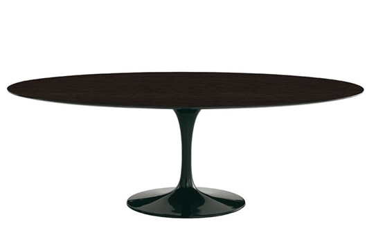 Ovaal Table